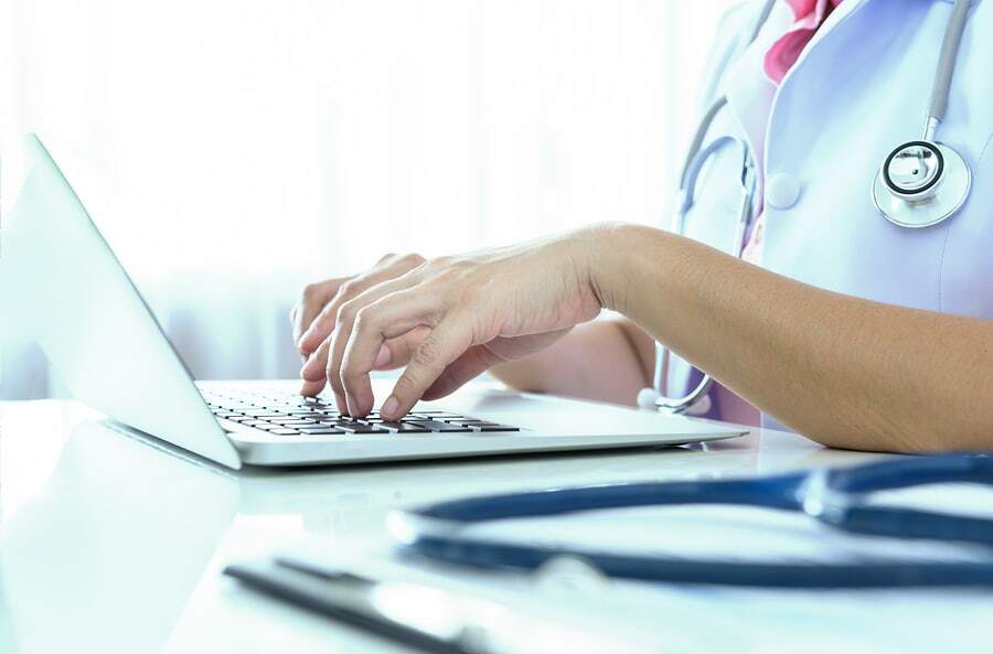 benefits of blogging in the medical industry